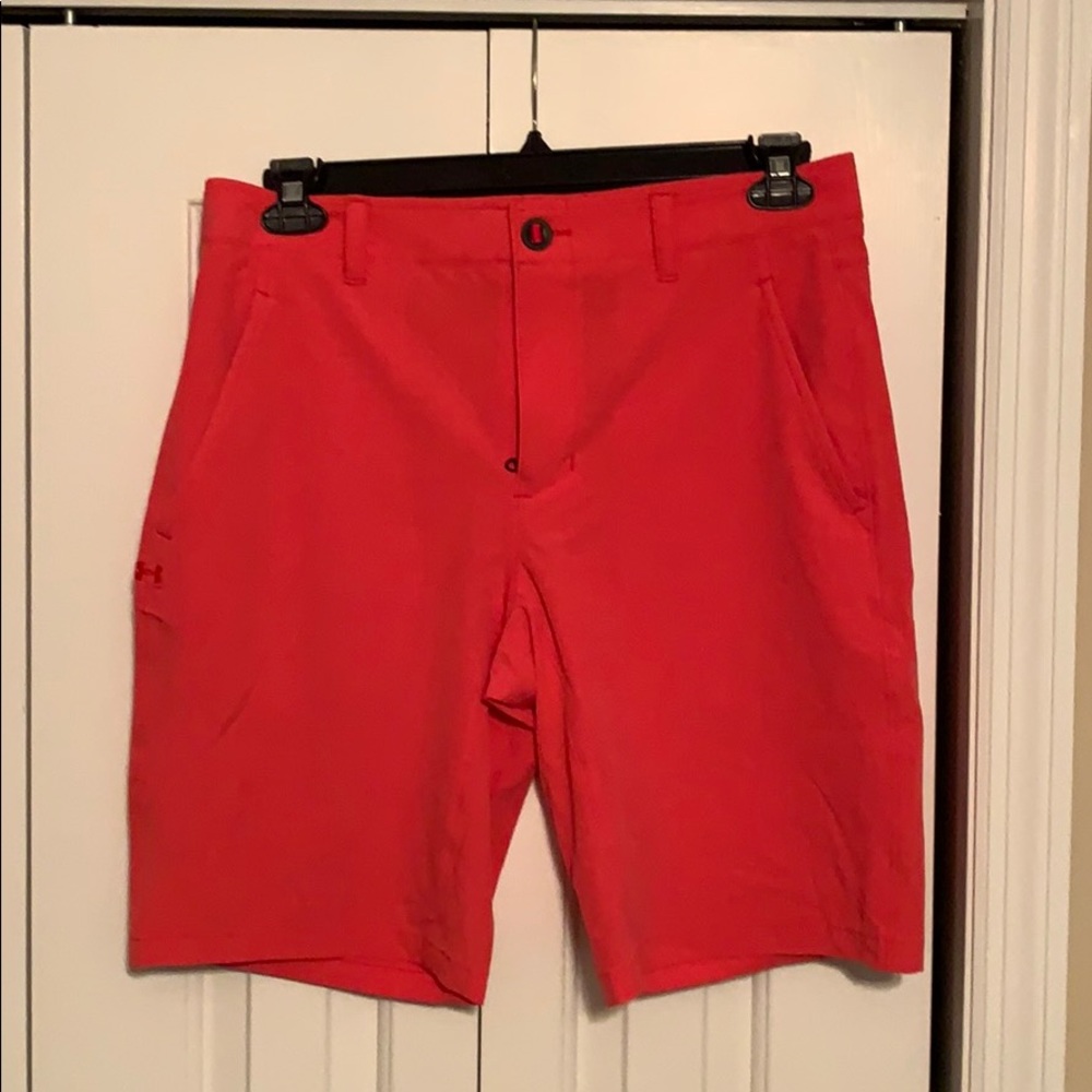 Under Armour Heatgear Shorts (Red)